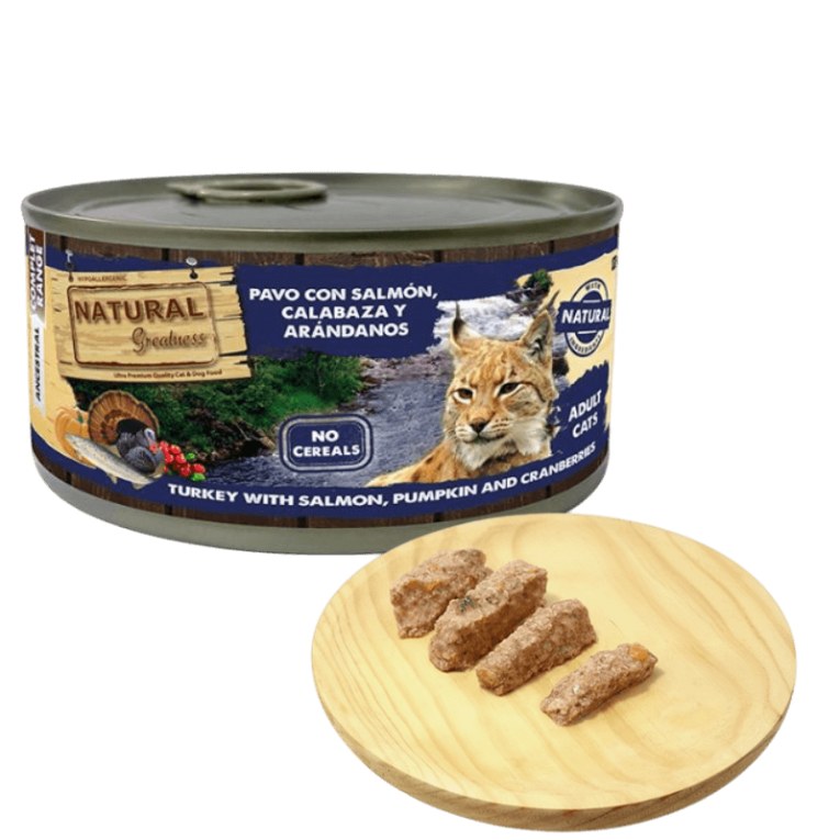 Comida húmeda sin cereales para gatos con arándanos para la salud urinaria y un pelaje brillante