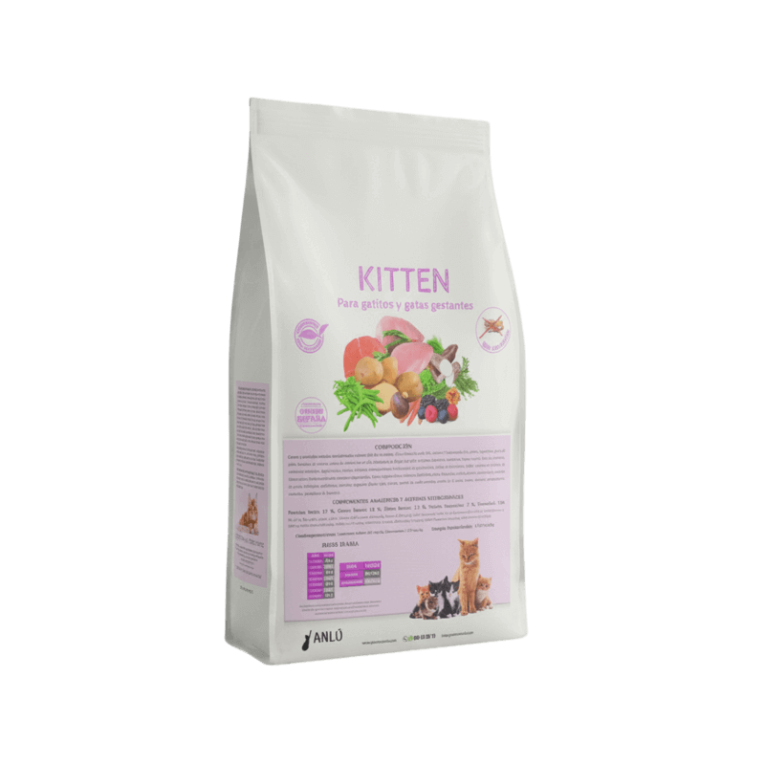 Pienso Gatito Salmón Pollo Anlú. Saco blanco con gatitos y gata.