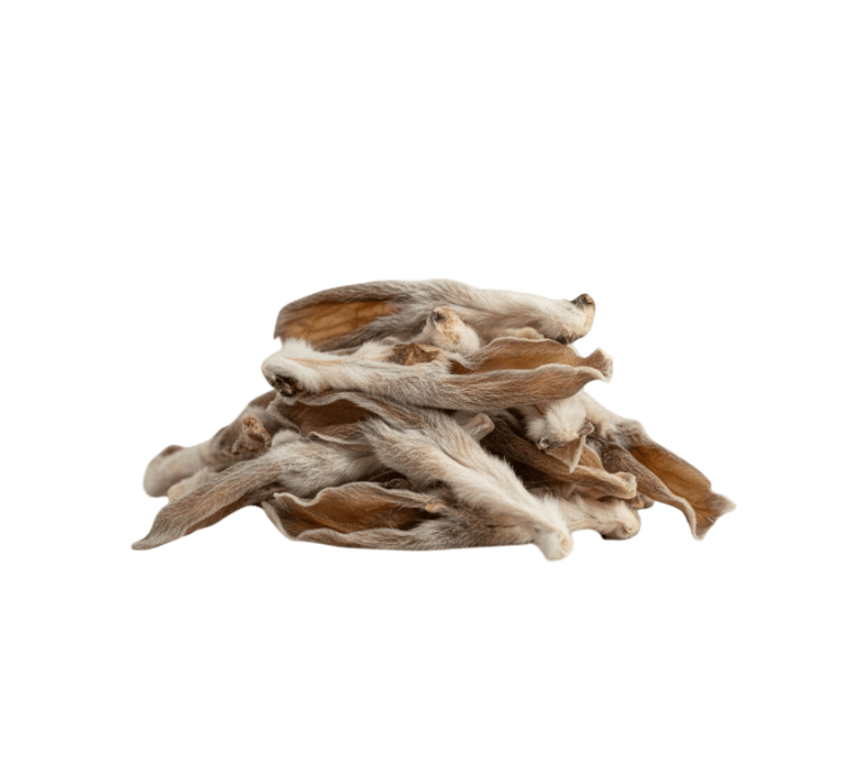 Pila de orejas de conejo secas con pelo para perro, snack natural masticable para limpieza intestinal, apto para dietas BARF.