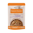 Envase de Nature's Variety Bocaditos en Salsa de Pavo 85gr Grain Free para gatos, comida húmeda completa con pavo.