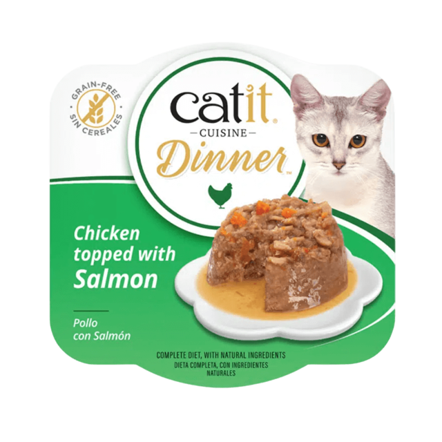 Tarrina de comida húmeda Catit Cuisine Dinner de Pollo con Salmón, un paté completo con base de pollo y trozos de salmón.
