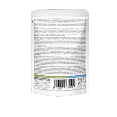 Etiqueta trasera del pouch de Amanova para gatos adultos esterilizados. Alimento completo Grain-Free con cordero, pavo y sardinas frescos.