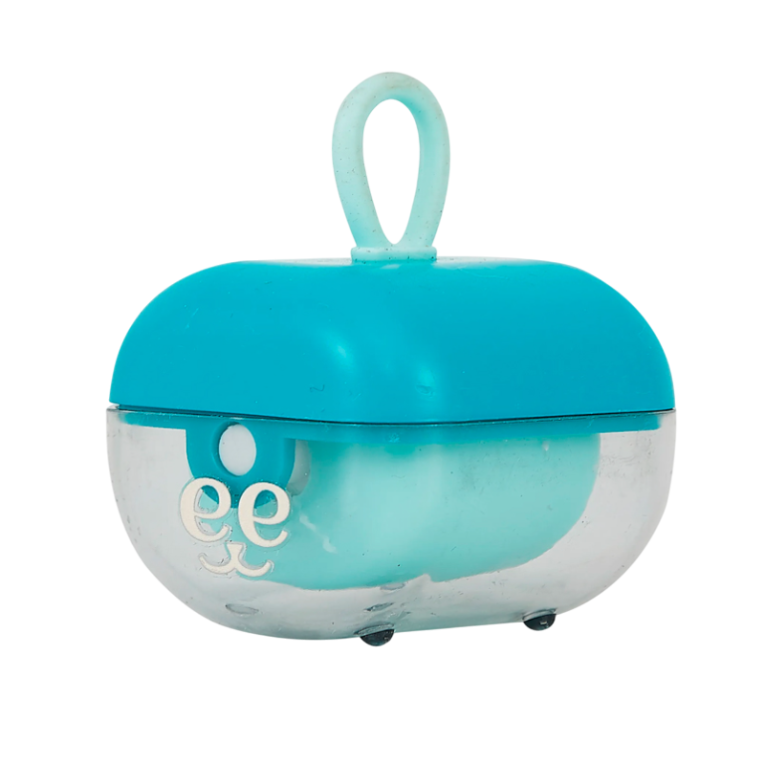 Quita Pelos Viaje Mascotas Freedog Lint&Go en color azul, accesorio esencial de silicona reutilizable para el pelo.