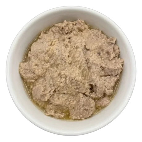 Paté Zen monoproteico de salmón para perros servido en un bol, textura del producto