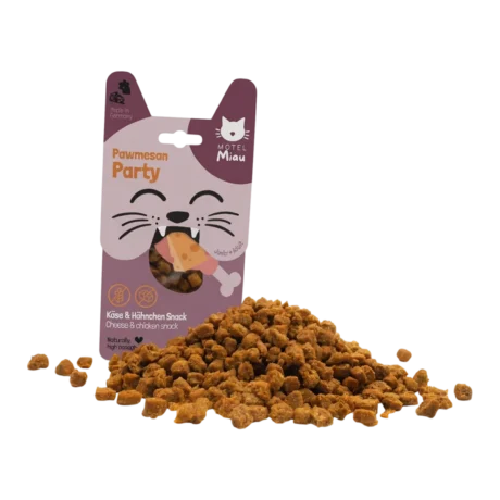 Bocaditos de pollo y queso Motel Miau Pawmesan Party para gatos, snack 50gr