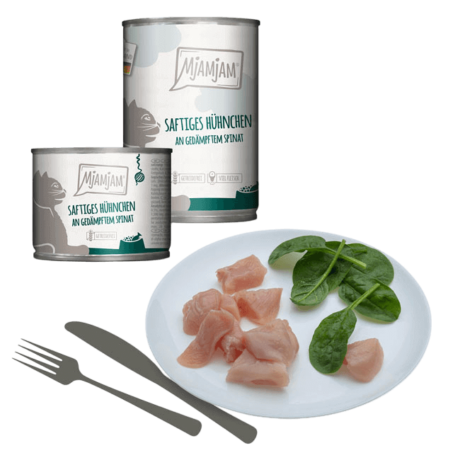 MjAMjAM Pollo Suculento con Espinacas al Vapor es un alimento completo para gatos que combina pollo jugoso con espinacas ricas en vitaminas, ofreciendo una comida que proporciona energía extra para un día lleno de aventuras. Esta receta está diseñada para gatos activos que necesitan una dieta equilibrada y nutritiva. Libre de cereales y con un alto contenido de carne, esta golosina asegura una alimentación natural y saludable para tu mascota.