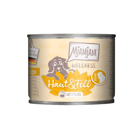 Composición: Carne de pollo, estómagos, corazones, hígado 70%, Caldo de carne 25,4%, Minerales, Aceite de pescado, Aceite de girasol, Inulina (raíz de achicoria) 0,2%, Levadura de cerveza 0,2% Componentes Analíticos: Proteína cruda 10,5%, Contenido de grasa 8,5%, Ceniza bruta 1,5%, Fibra cruda 0,5%, Humedad 78%, Calcio 0,28%, Fósforo 0,23%, Potasio 0,23%, Sodio 0,16%, Magnesio 0,05% Aditivos Nutricionales por kg: Vitamina D3: 170 UI Zinc (como sulfato de zinc, monohidrato): 25 mg Manganeso como sulfato de manganeso (II): 1,4 mg Cobre (como sulfato de cobre II, pentahidrato): 1 mg Yodo como yodato de calcio, anhidro: 0,75 mg Recomendación de Alimentación: Valores medios para la alimentación de perros adultos normalmente activos. Debe haber siempre agua potable fresca disponible. Una vez abierto, conservar refrigerado un máximo de 24 horas. Por favor, alimentar a temperatura ambiente. Detalles Adicionales: Valor calórico por 100g: 117,4 kcal, 491,2 kJ NfE: 1%
