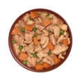 Composición: 97% pollo fresco en su salsa, boniato, guisantes, zanahoria, especias. Componentes Analíticos: Proteína Bruta: 16,4%, Grasa bruta: 8,1%, Fibra bruta: 0,72%, Ceniza bruta: 0,7%, Humedad: 74,8%, Energía metabolizable por kg: 1356 kcal – 5674 kj Aditivos Nutricionales por kg: Vitaminas: Vitamina A (3a672a) 8011 IU, Vitamina D3 (3a671) 513 IU, Vitamina E (3a700) 160 IU. Minerales: 3b503 (Mn:3.2), 3b103 (Fe:22), 3b405 (Cu:4.3), 3b603 (Zn:35), 3b201 (I:0.5). Recomendaciones de Uso: Consulta la tabla de necesidades diarias de alimento como punto de referencia, variando la cantidad según la edad, nivel de actividad, peso y raza de tu perro. Una vez abierto, conservar en el frigorífico hasta 24 horas. Para potenciar la experiencia, retira la tapa y calienta 60 segundos en el microondas. Información Adicional: Apto para perros de todas las razas y tamaños. Almacenar en un lugar fresco y seco. Servir a temperatura ambiente o ligeramente calentado. Descubre toda la gama de comida húmeda de Alpha Spirit.