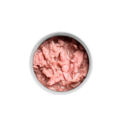 Composición Atún 60% Anchoveta india 5% Agua 35% Componentes analíticos Proteína bruta 11% Grasa bruta 1% Fibra bruta 1% Ceniza bruta 1% Humedad 85% ¡Deleita a tu gato con el sabor intenso y la nutrición de Amanova Atún y Anchoveta en Caldo! Esta receta es la elección perfecta para gatos que buscan un alimento complementario delicioso y nutritivo, elaborado con ingredientes frescos y naturales. ¡Tu gato te lo agradecerá!