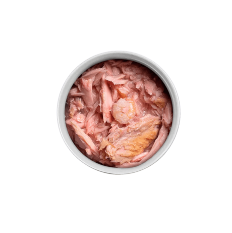 Composición Atún 60% Gambas 5% Agua 35% Componentes analíticos Proteína bruta 11% Grasa bruta 1% Fibra bruta 1% Ceniza bruta 1% Humedad 85% ¡Deleita a tu gato con el sabor intenso y la nutrición de Amanova Atún y Gambas en Caldo! Esta receta es la elección perfecta para gatos que buscan un alimento complementario delicioso y nutritivo, elaborado con ingredientes frescos y naturales. ¡Tu gato te lo agradecerá!