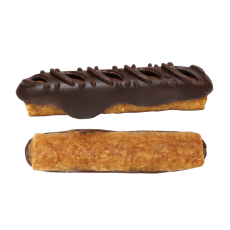 Un snack natural y saludable para tu perro La baguette glaseada está hecha con boniato y pollo, dos ingredientes nutritivos y fáciles de digerir para tu perro. Además, su fórmula es libre de cereales, lo que la convierte en una opción ideal para perros con sensibilidad alimentaria o intolerancia a los cereales. Boniato: Fuente de hidratos de carbono complejos, fibra y vitaminas, el boniato aporta energía y favorece la digestión de tu perro. Pollo: Proteína de alta calidad, esencial para el desarrollo y mantenimiento de la masa muscular de tu perro.