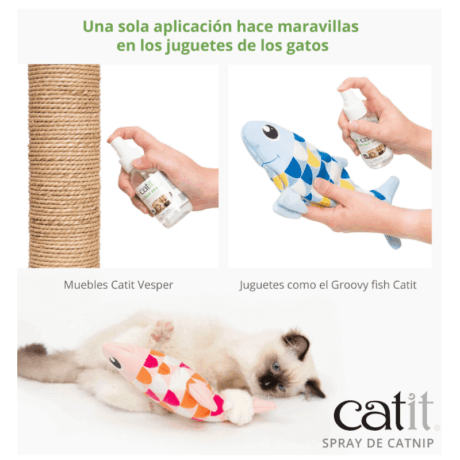 Montaje de fotos que muestra la aplicación del Catit Spray de Catnip en un rascador de cuerda (Muebles Catit Vesper) y en un juguete de pez (Groovy Fish Catit).
