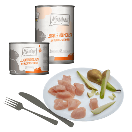 Beneficios Clave para tu Gato: Sabor Excepcional: La combinación de pollo jugoso y peras afrutadas proporciona un sabor único y delicioso que los gatos adoran. Nutrición Completa: Aporta todas las vitaminas y minerales esenciales que tu gato necesita para mantenerse sano y activo. Sin Cereales: Libre de cereales, esta receta es ideal para gatos con sensibilidades alimentarias o alergias. Alto Contenido de Carne y Fruta: El alto contenido de carne y fruta asegura una fuente rica de proteínas y vitaminas para la salud de tu gato. Ingredientes Naturales: Elaborado con ingredientes frescos y naturales, sin aditivos artificiales.