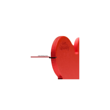 La placa Basic hueso en aluminio es la esencia de la filosofía de MyFamily. En su extrema simplicidad, representa la placa por excelencia. Precisa en sus líneas, puede ser personalizada en el frente/dorso con un grabado fácilmente legible y duradero y está completamente realizada en Italia, en nuestra manufactura. Equipada con un práctico anillo para engancharla al porta-placa.