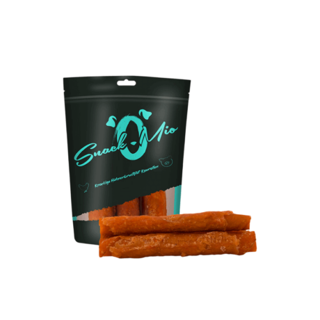 Composición y Componentes Analíticos: Composición: 70% carne de cerdo, 27,3% filete de pechuga de pollo, almidón de patata. Componentes analíticos: Proteína bruta 68%, contenido de grasa 4%, ceniza bruta 4,5%, fibra bruta 0,2%, humedad 18%. Recomendación de Alimentación: Administrar como refrigerio entre comidas. Proporcionar siempre suficiente agua potable fresca. SnackOMio: Amor y Diversión en Cada Rollo