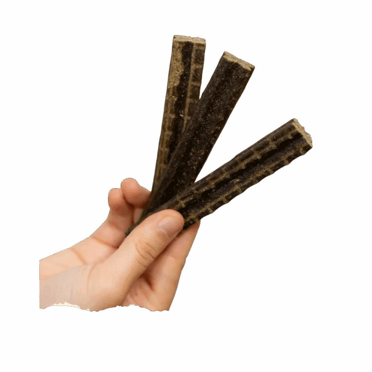 Snack dental Wild Balance de Pavo con Efecto Relajante. Contiene ingredientes naturales como Árbol de Té y Menta para el aliento fresco.